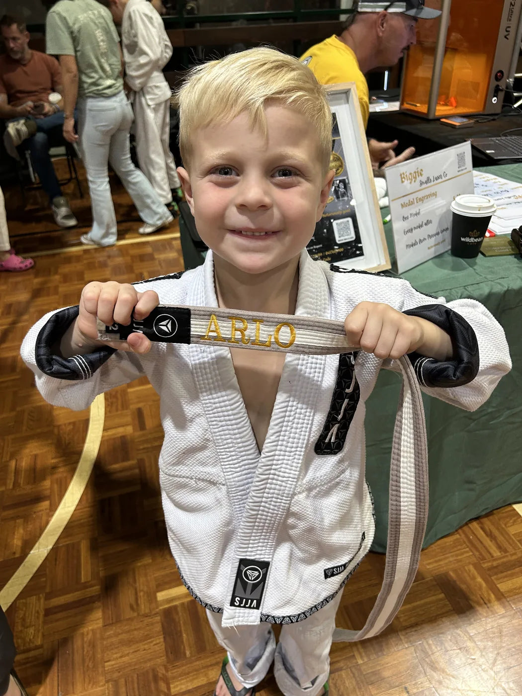 Belt in hand