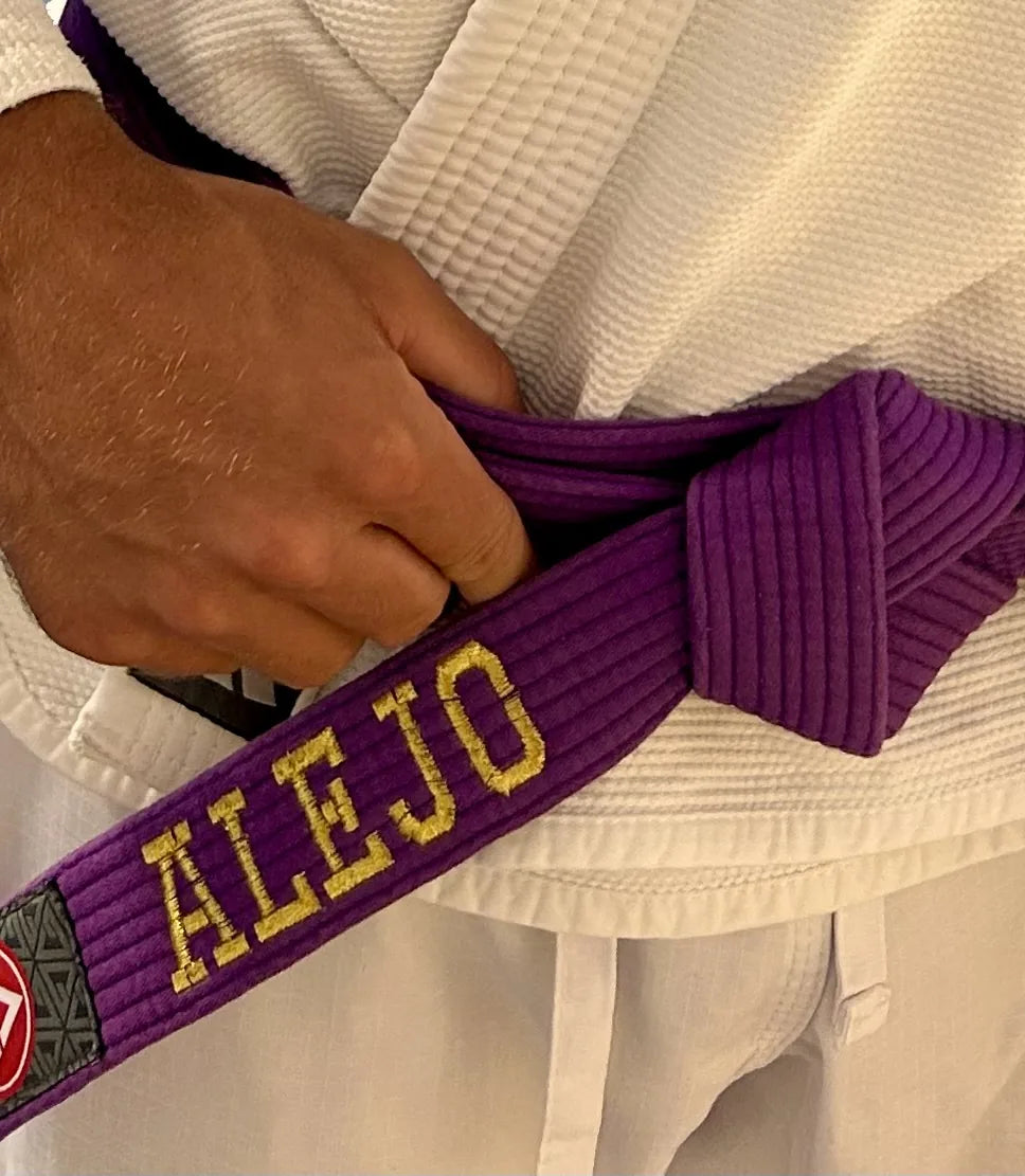Belt · gold thread